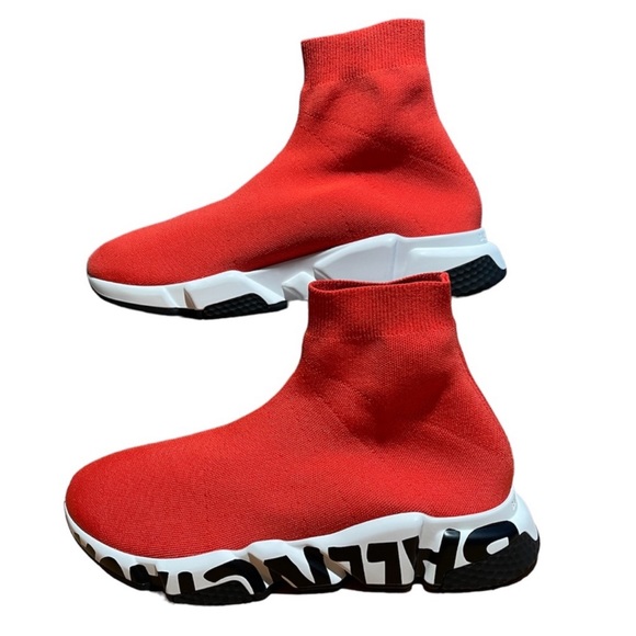 SOLD Balenciaga - Picture 2 of 6